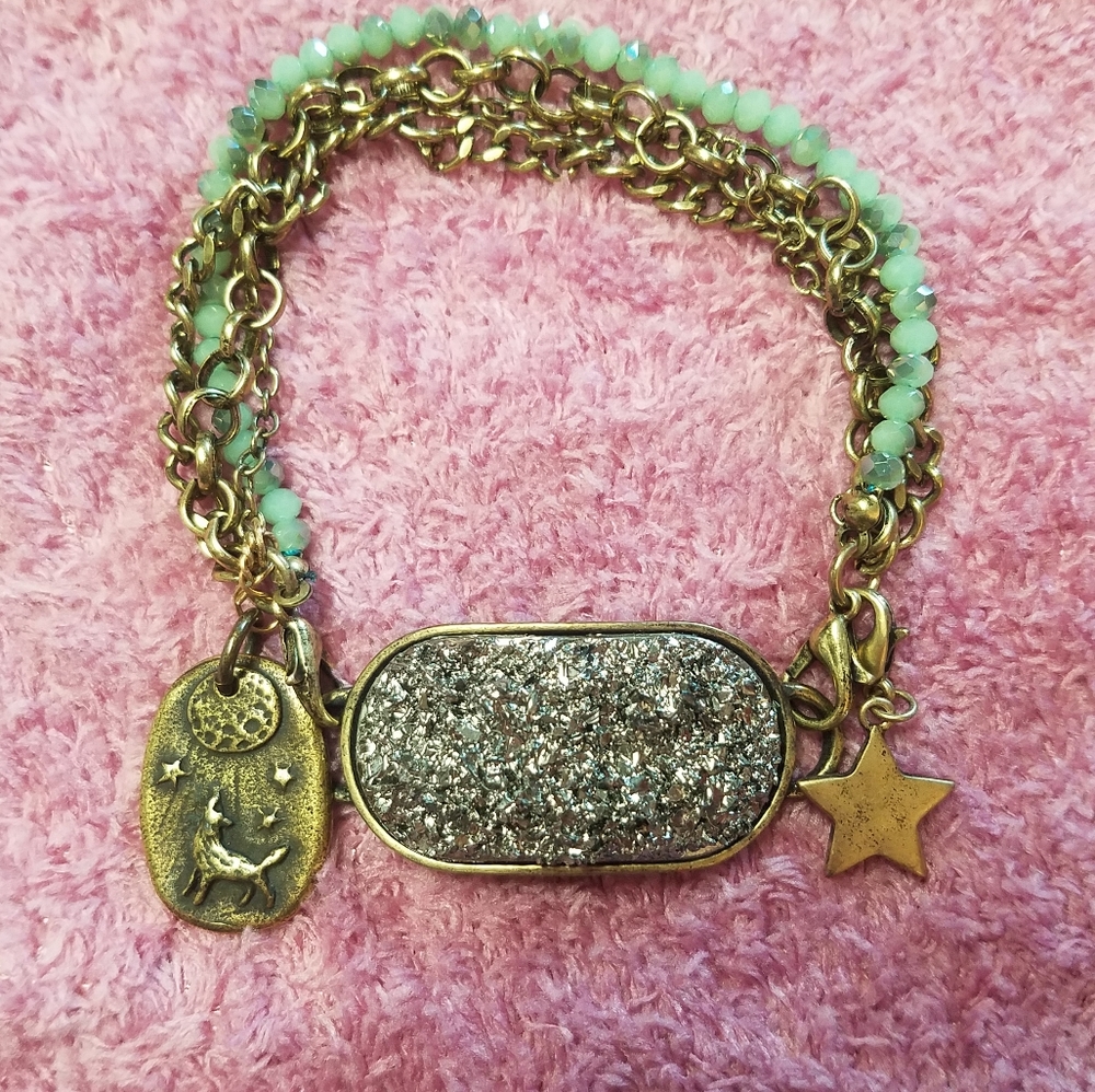Handmade Wolf Crystal Star Bracelet